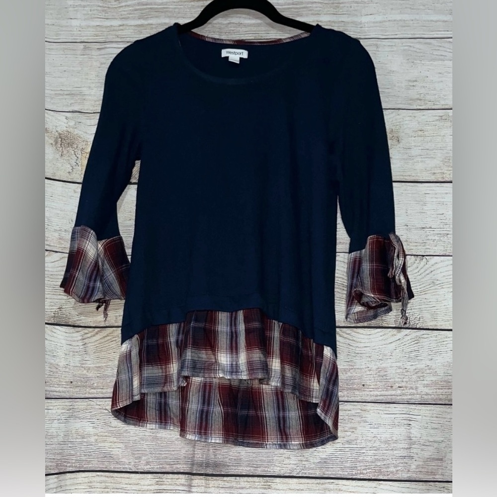 🤎3/$10 Westport Navy & Plaid Blouse XS